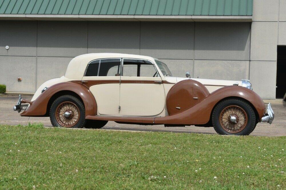 1938 Lagonda V12